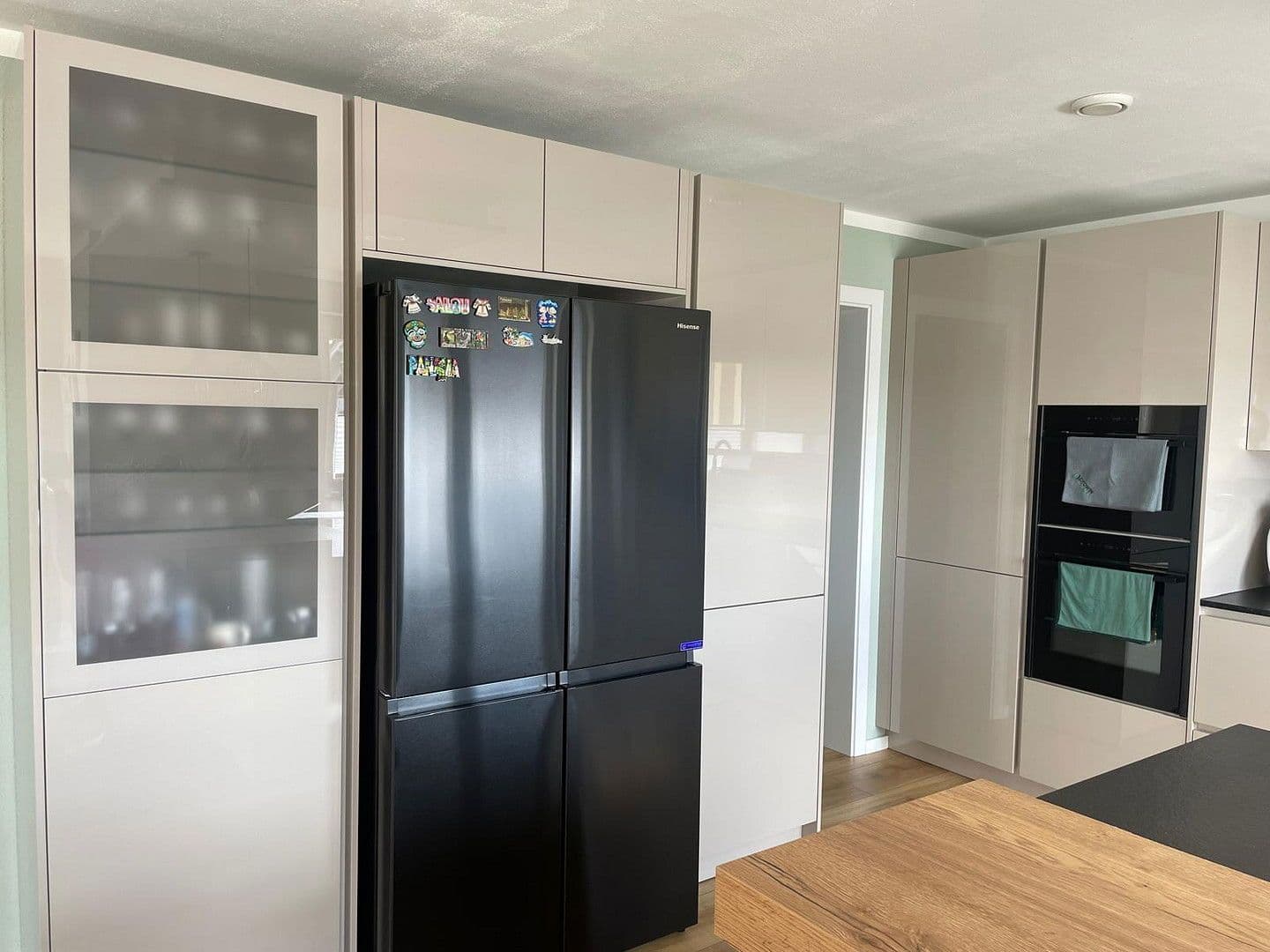 Predaj domu 210 m², pozemek 710 m², Hechingen, Bádensko-Wurttembersko Predaj domu 210 m², pozemek 710 m², Hechingen, Bádensko-Wurttembersko