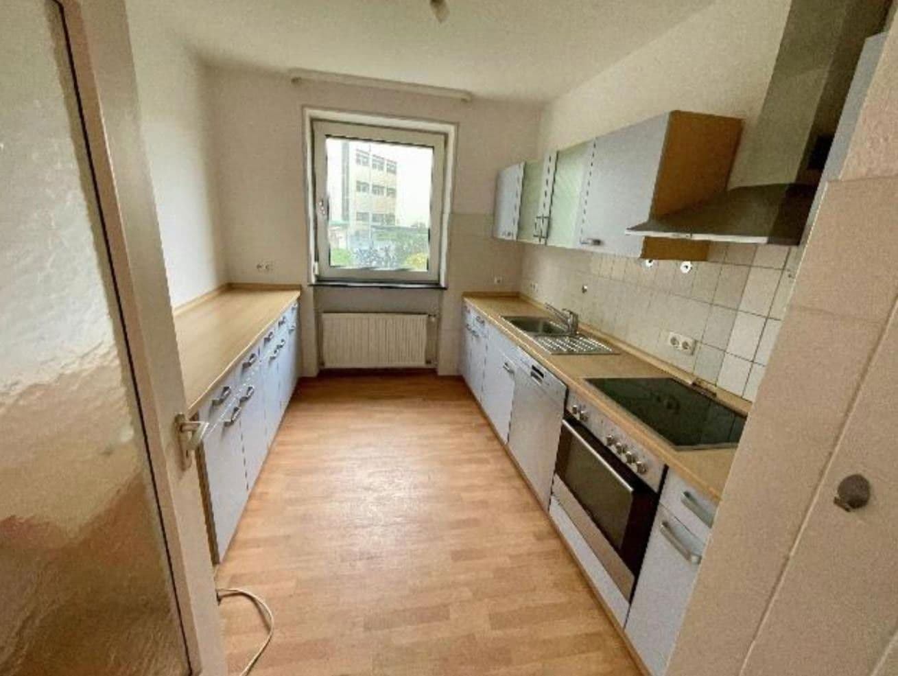 Predaj domu 554 m², pozemek 821 m², Herzogenaurach, Bavorsko Predaj domu 554 m², pozemek 821 m², Herzogenaurach, Bavorsko