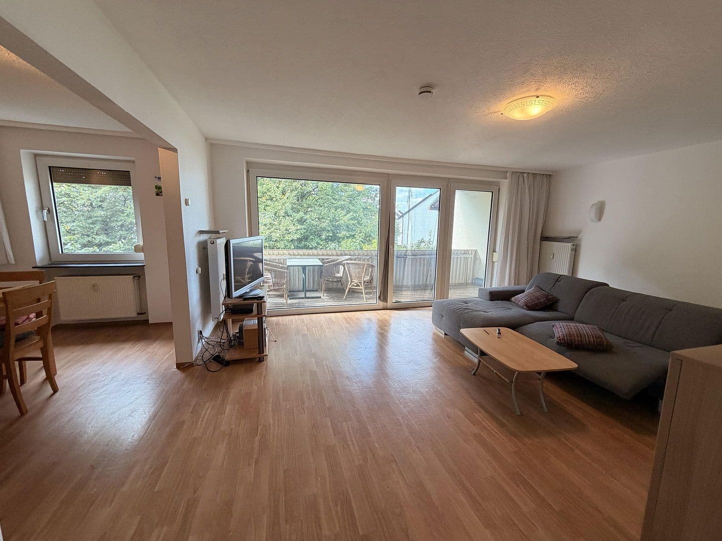 Predaj domu 554 m², pozemek 821 m², Herzogenaurach, Bavorsko Predaj domu 554 m², pozemek 821 m², Herzogenaurach, Bavorsko