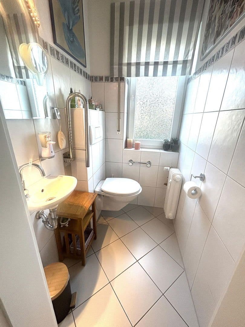 Prenájom bytu 4-izbový 85 m², Auf dem Wasen 24, Ludwigsburg, Bádensko-Wurttembersko Prenájom bytu 4-izbový 85 m², Auf dem Wasen 24, Ludwigsburg, Bádensko-Wurttembersko