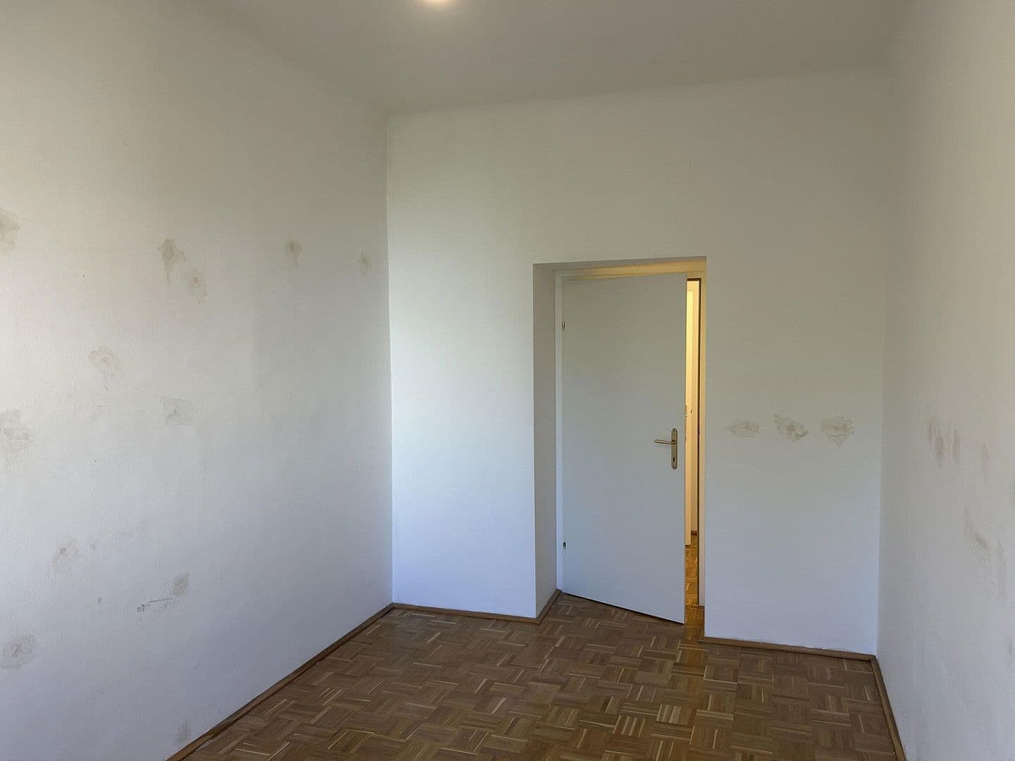 Prenájom bytu 3-izbový 87 m², Hebbelgasse 4, Wien, Viedeň Prenájom bytu 3-izbový 87 m², Hebbelgasse 4, Wien, Viedeň