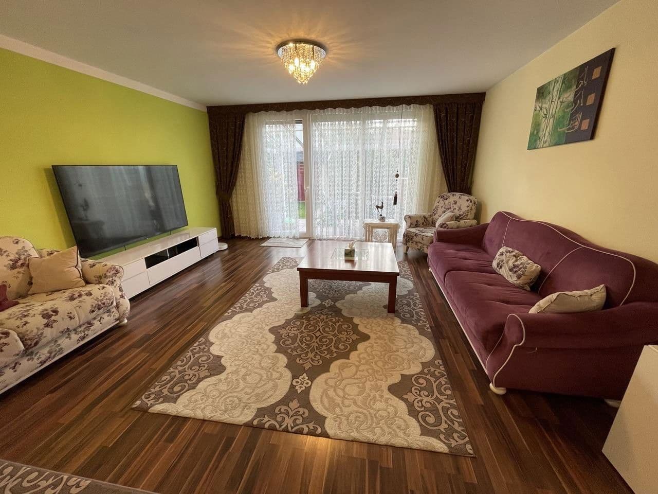 Prenájom domu 142 m², pozemek 190 m², Berlin, Berlín Prenájom domu 142 m², pozemek 190 m², Berlin, Berlín