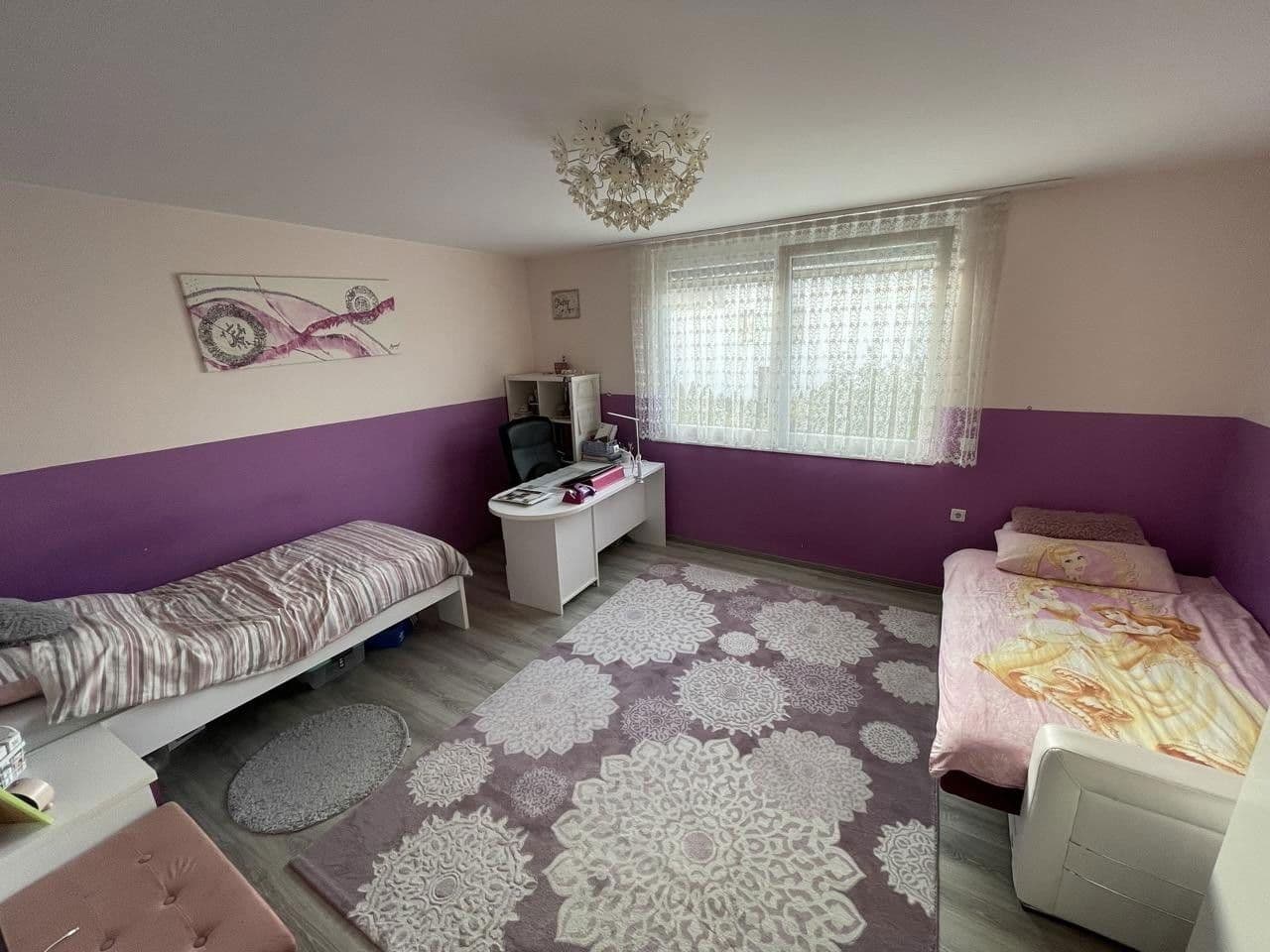 Prenájom domu 142 m², pozemek 190 m², Berlin, Berlín Prenájom domu 142 m², pozemek 190 m², Berlin, Berlín