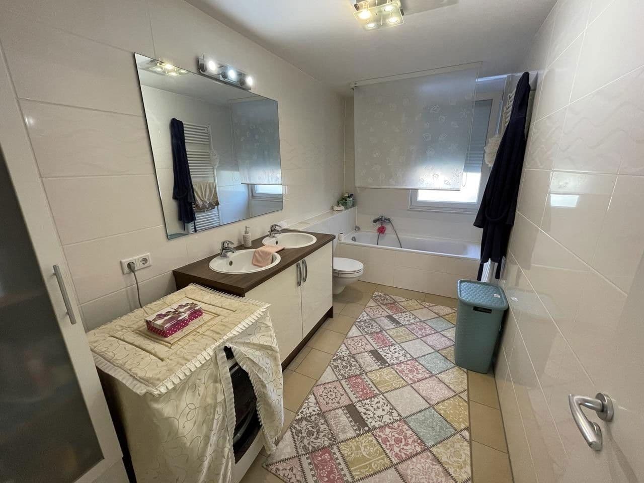 Prenájom domu 142 m², pozemek 190 m², Berlin, Berlín Prenájom domu 142 m², pozemek 190 m², Berlin, Berlín