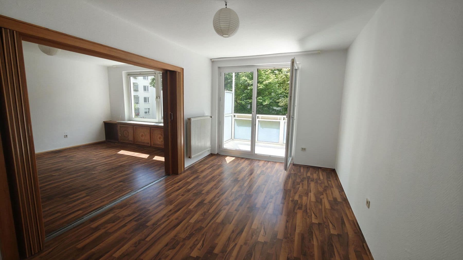 Prenájom bytu 4-izbový 115 m², Steinmetzstr. 6, Hannover, Dolné Sasko Prenájom bytu 4-izbový 115 m², Steinmetzstr. 6, Hannover, Dolné Sasko