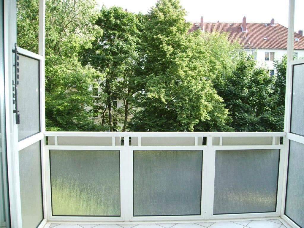 Prenájom bytu 4-izbový 115 m², Steinmetzstr. 6, Hannover, Dolné Sasko Prenájom bytu 4-izbový 115 m², Steinmetzstr. 6, Hannover, Dolné Sasko