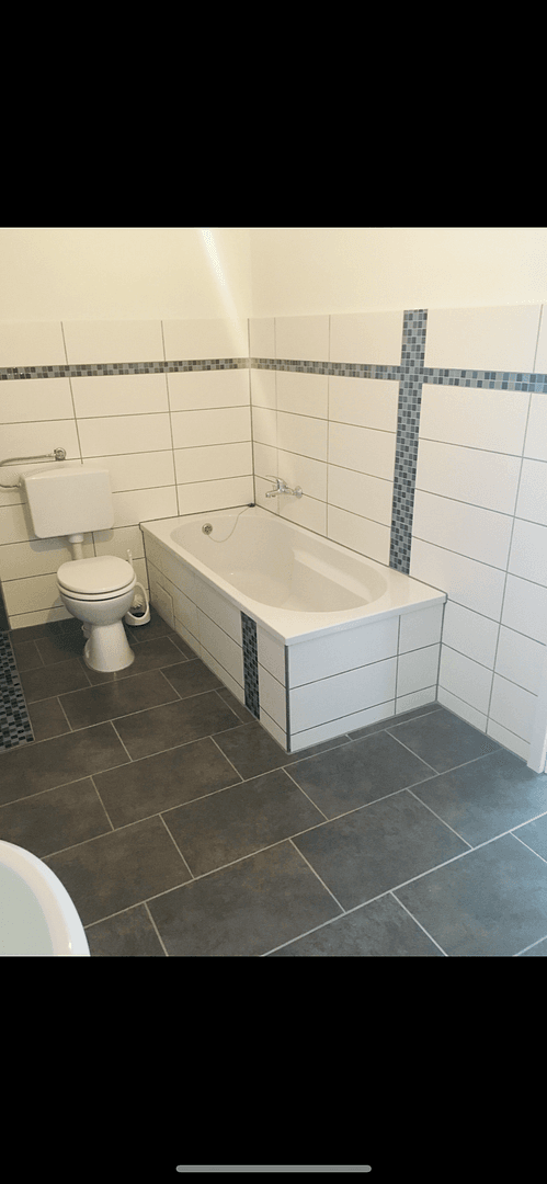 Predaj domu 312 m², pozemek 350 m², Oberhauserstraße 12 und 12a, Feilbingert, Porýnie-Falcko Predaj domu 312 m², pozemek 350 m², Oberhauserstraße 12 und 12a, Feilbingert, Porýnie-Falcko