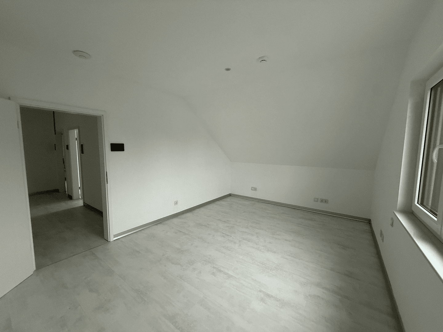 Predaj domu 179 m², pozemek 772 m², Klein Offenseth-Sparrieshoop, Šlezvicko-Holštajnsko Predaj domu 179 m², pozemek 772 m², Klein Offenseth-Sparrieshoop, Šlezvicko-Holštajnsko