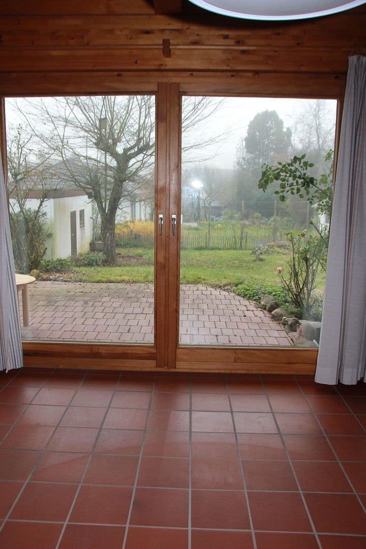 Predaj domu 147 m², pozemek 988 m², Biberach an der Riß, Bádensko-Wurttembersko Predaj domu 147 m², pozemek 988 m², Biberach an der Riß, Bádensko-Wurttembersko