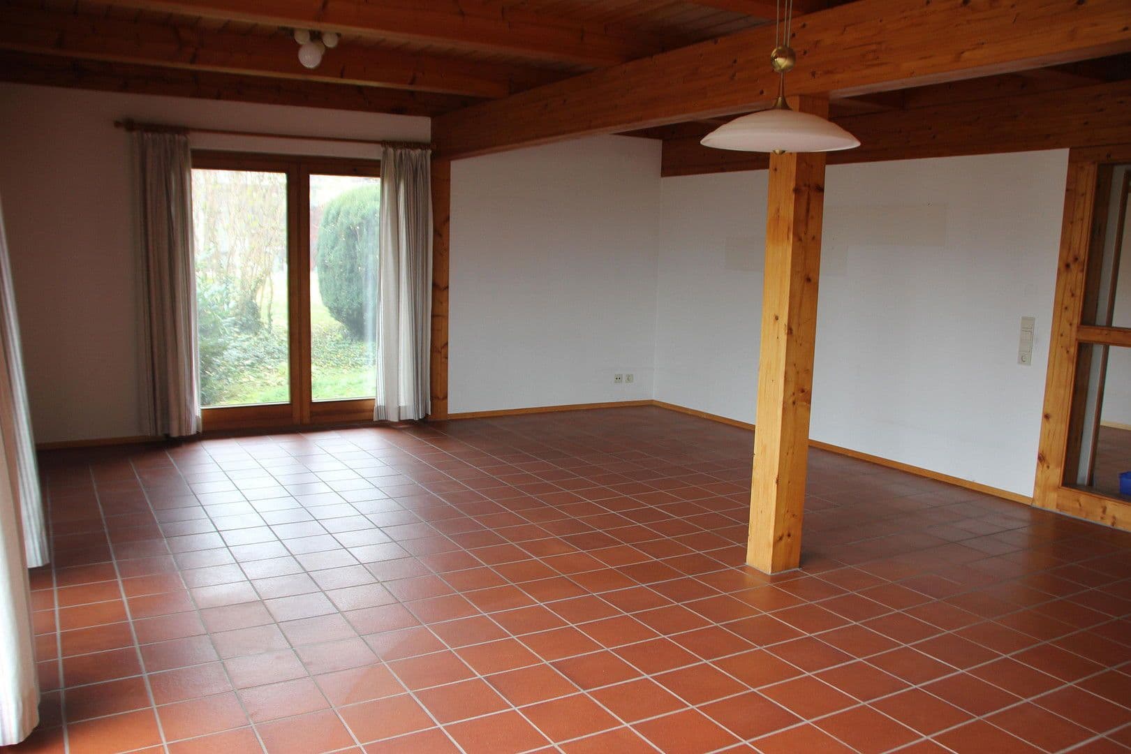 Predaj domu 147 m², pozemek 988 m², Biberach an der Riß, Bádensko-Wurttembersko Predaj domu 147 m², pozemek 988 m², Biberach an der Riß, Bádensko-Wurttembersko
