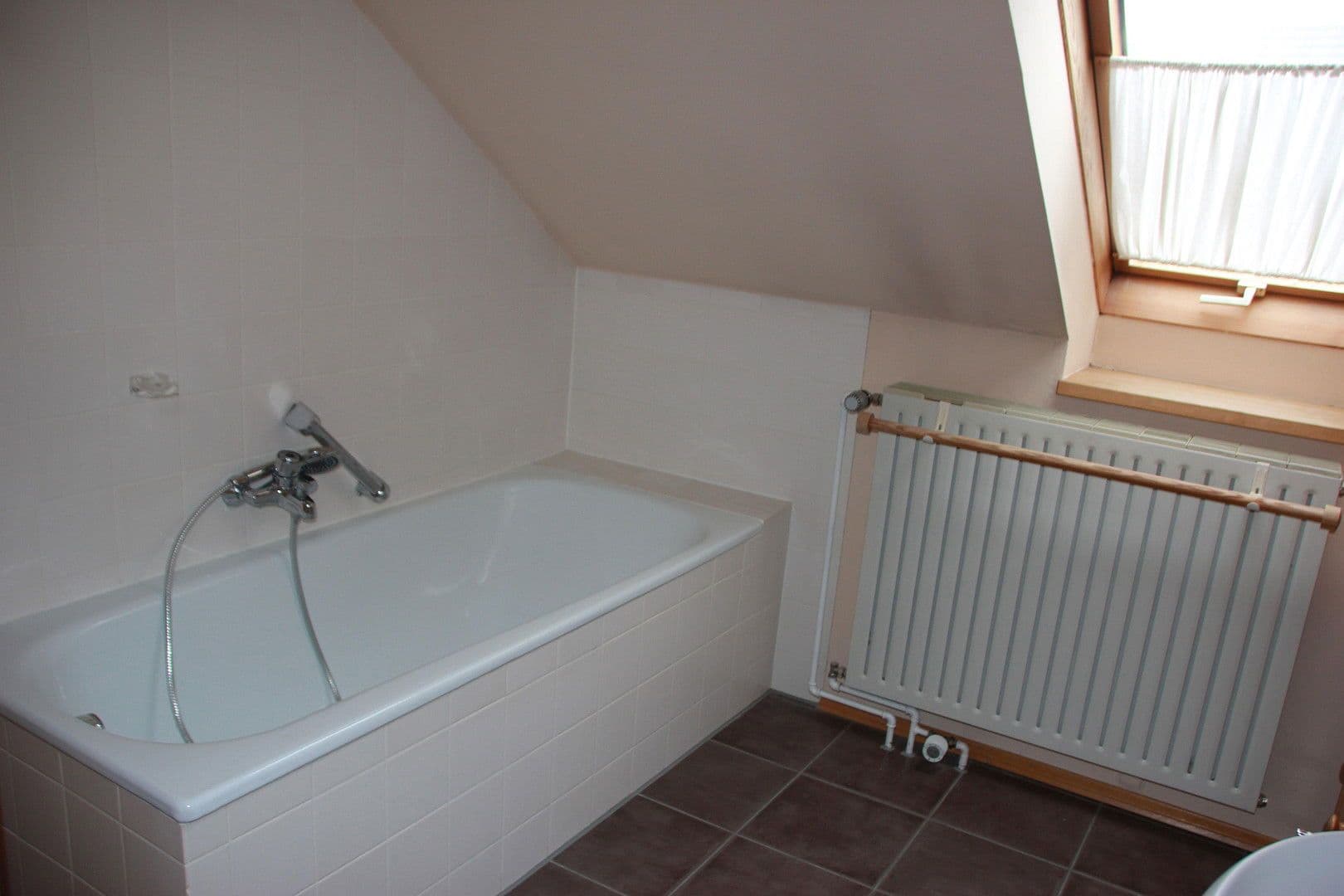 Predaj domu 147 m², pozemek 988 m², Biberach an der Riß, Bádensko-Wurttembersko Predaj domu 147 m², pozemek 988 m², Biberach an der Riß, Bádensko-Wurttembersko