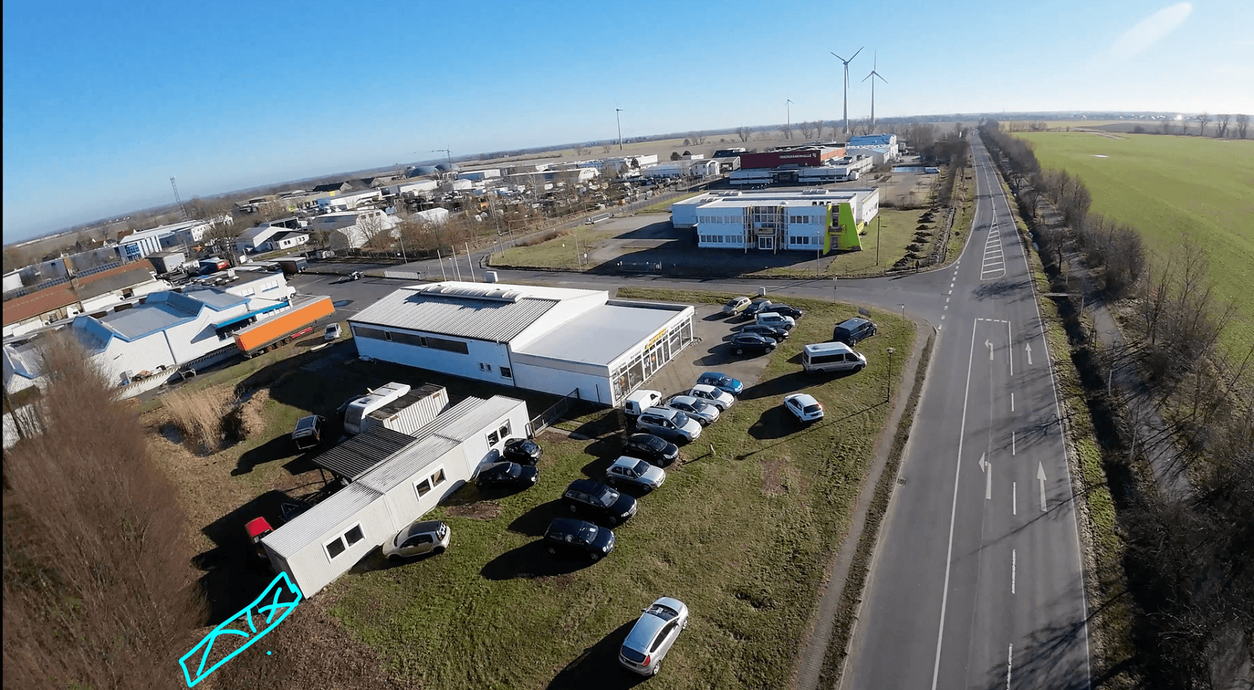 Prenájom nebytového priestoru 3.900 m², Gewerbestraße 2, Oberkrämer, Brandenbursko Prenájom nebytového priestoru 3.900 m², Gewerbestraße 2, Oberkrämer, Brandenbursko