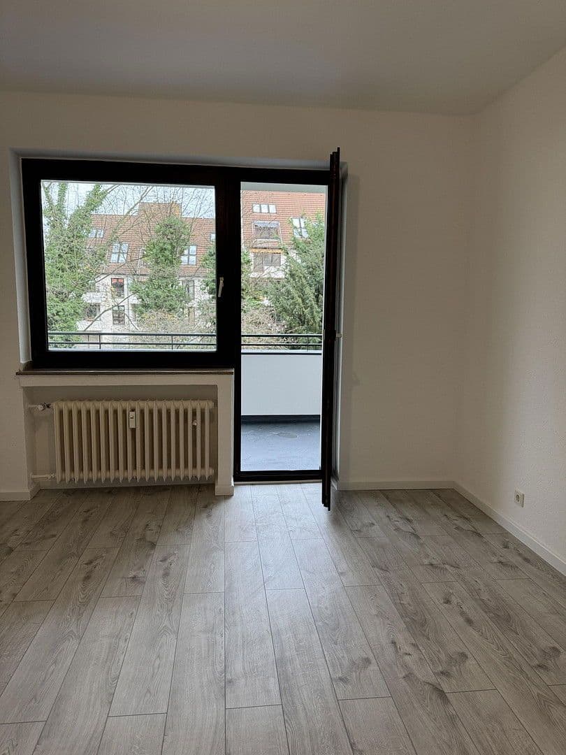 Predaj bytu 3-izbový 89 m², Heinrichstr. 105, Düsseldorf, Severné Porýnie - Westfálsko Predaj bytu 3-izbový 89 m², Heinrichstr. 105, Düsseldorf, Severné Porýnie - Westfálsko