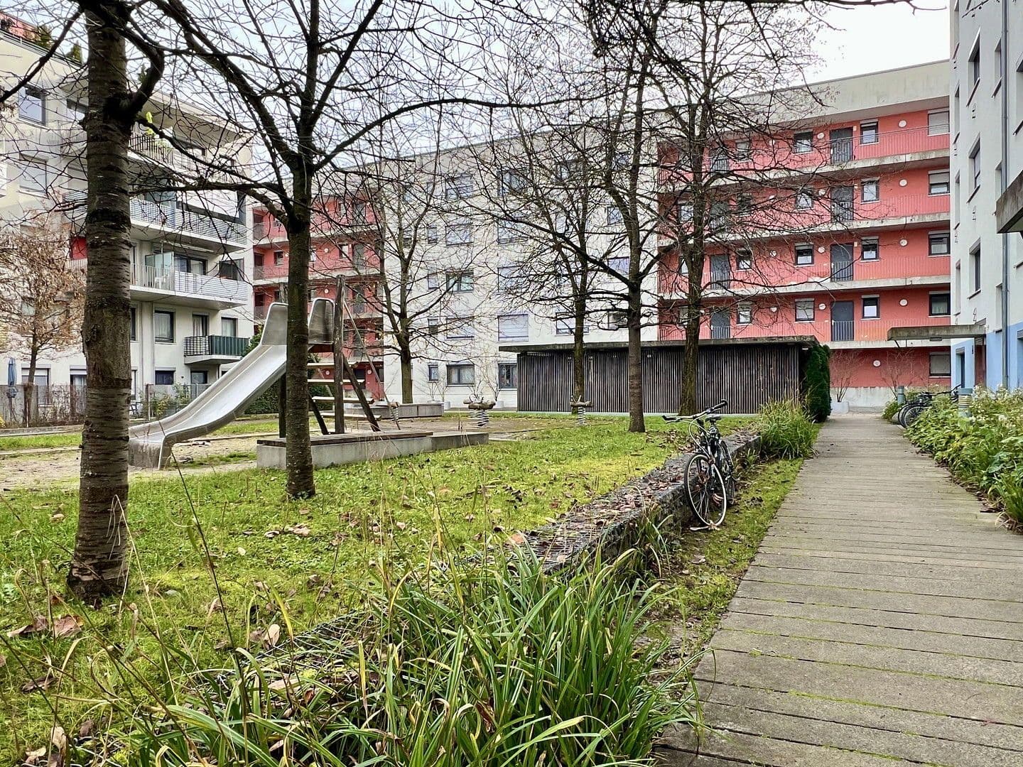 Prenájom bytu 3-izbový 79 m², Cosimastraße 173, München, Bavorsko Prenájom bytu 3-izbový 79 m², Cosimastraße 173, München, Bavorsko