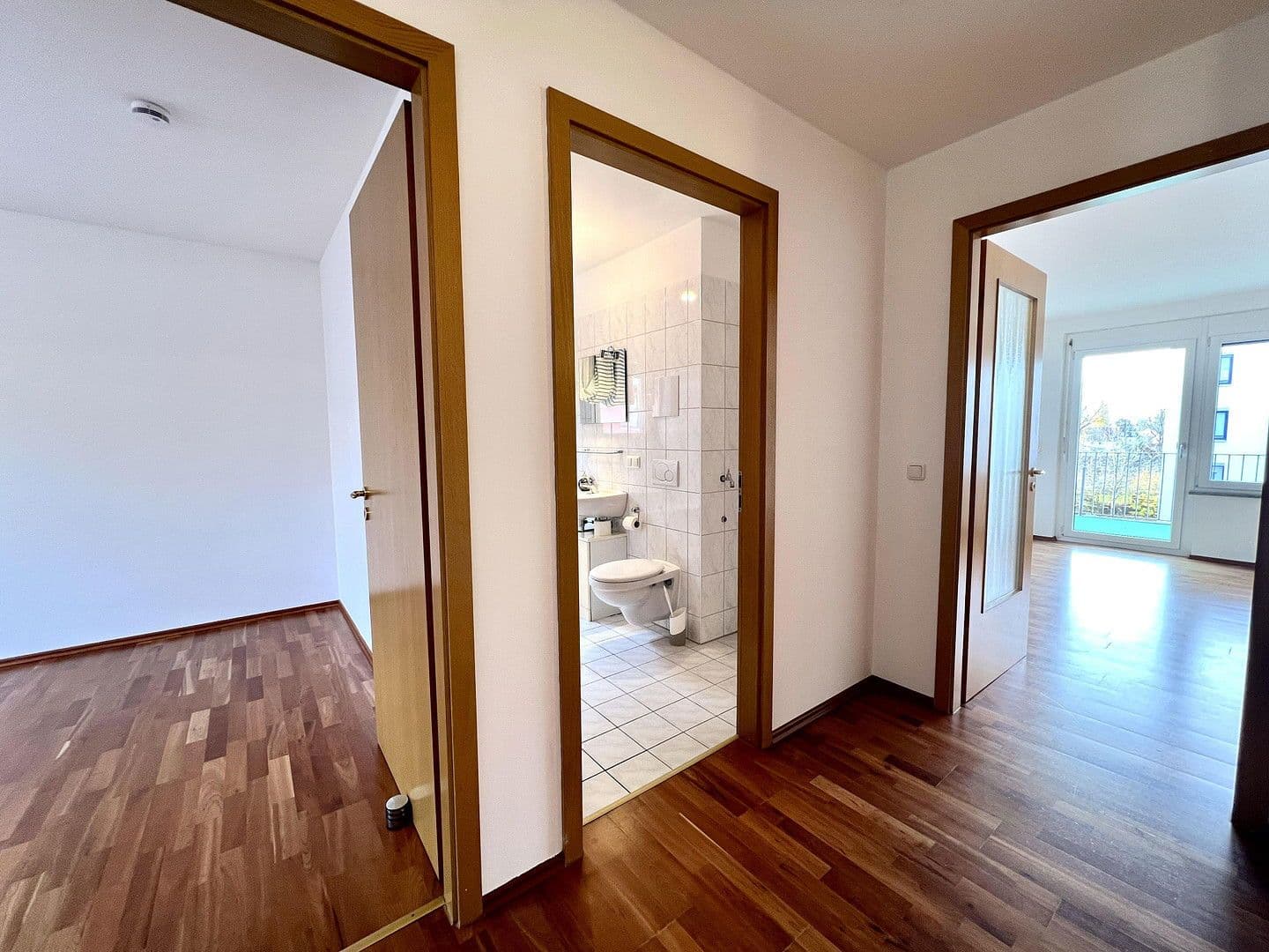 Prenájom bytu 3-izbový 79 m², Cosimastraße 173, München, Bavorsko Prenájom bytu 3-izbový 79 m², Cosimastraße 173, München, Bavorsko