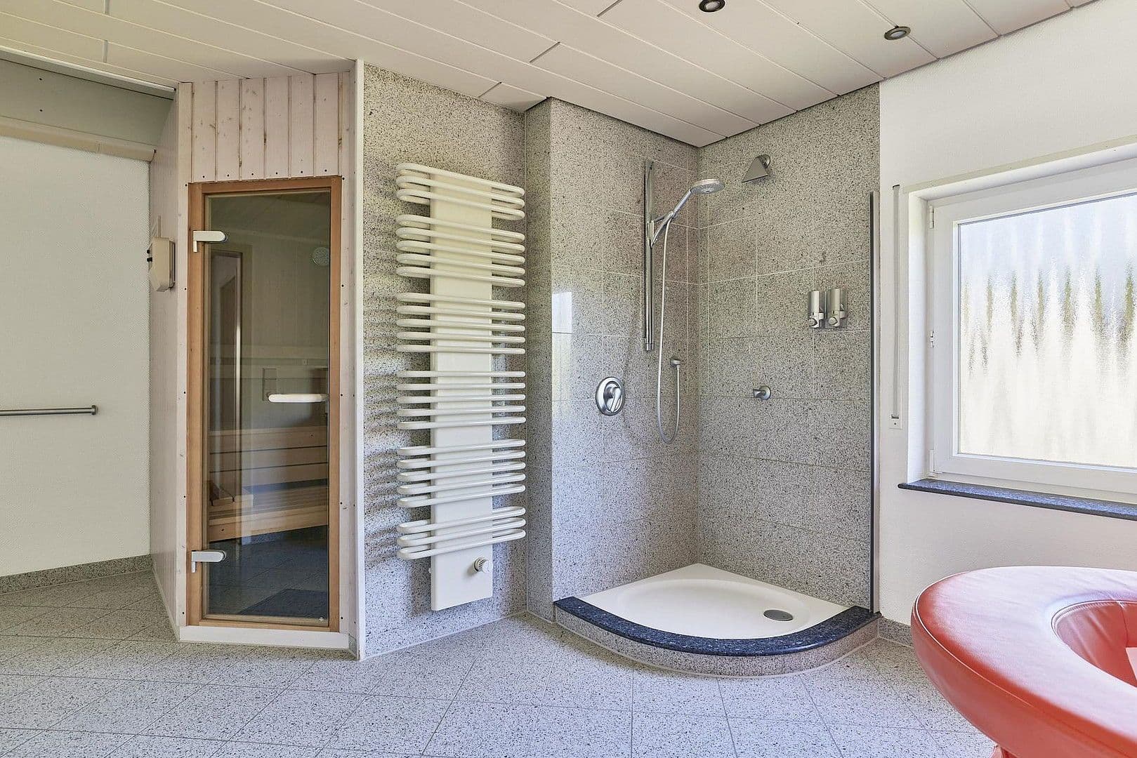 Prenájom domu 230 m², pozemek 500 m², Im Langenmorgen 2, Neckarsteinach, Hesensko Prenájom domu 230 m², pozemek 500 m², Im Langenmorgen 2, Neckarsteinach, Hesensko