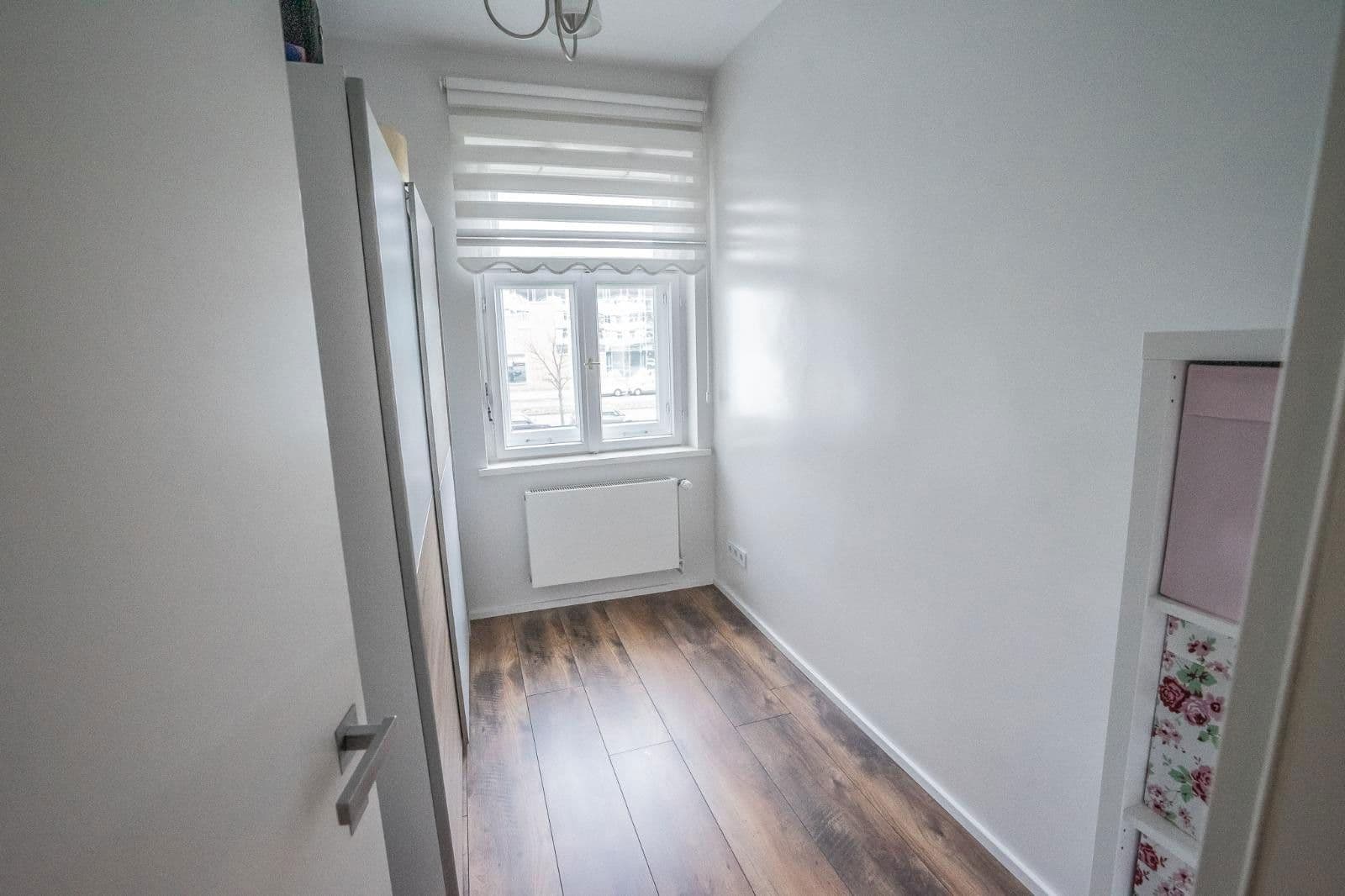 Prenájom bytu 3-izbový 79 m², Ollenhauerstraße 46, Berlin, Berlín Prenájom bytu 3-izbový 79 m², Ollenhauerstraße 46, Berlin, Berlín