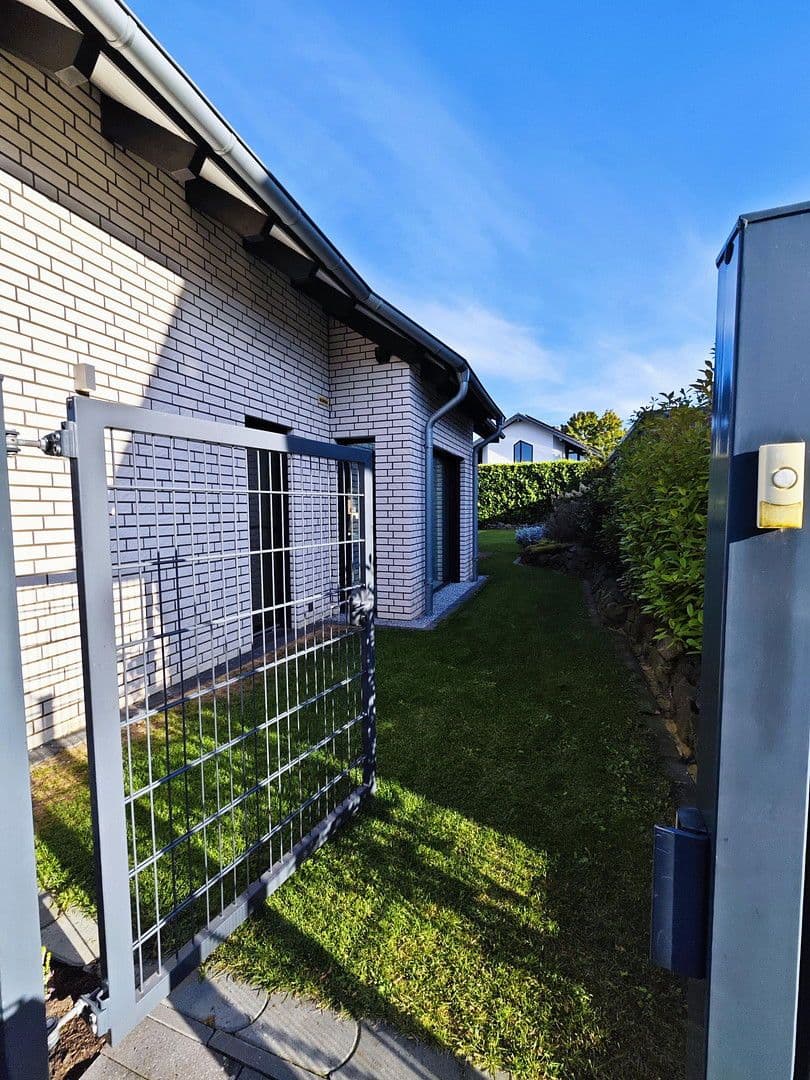 Predaj domu 163 m², pozemek 522 m², Rheinbach, Severné Porýnie - Westfálsko Predaj domu 163 m², pozemek 522 m², Rheinbach, Severné Porýnie - Westfálsko