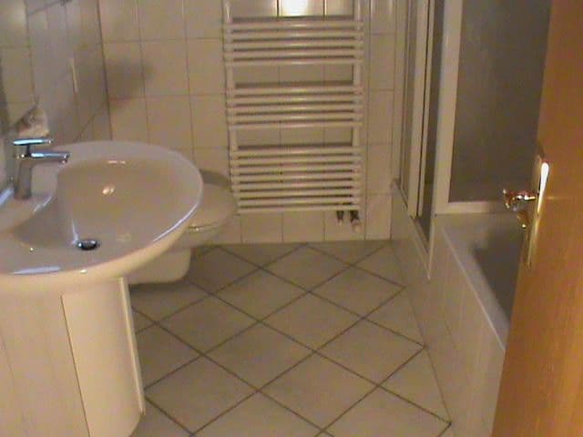 Prenájom bytu 3-izbový 80 m², Unstrutstrasse 12, Braunschweig, Dolné Sasko Prenájom bytu 3-izbový 80 m², Unstrutstrasse 12, Braunschweig, Dolné Sasko