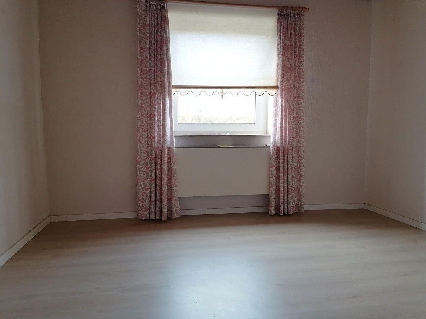 Prenájom bytu 3-izbový 80 m², Unstrutstrasse 12, Braunschweig, Dolné Sasko Prenájom bytu 3-izbový 80 m², Unstrutstrasse 12, Braunschweig, Dolné Sasko