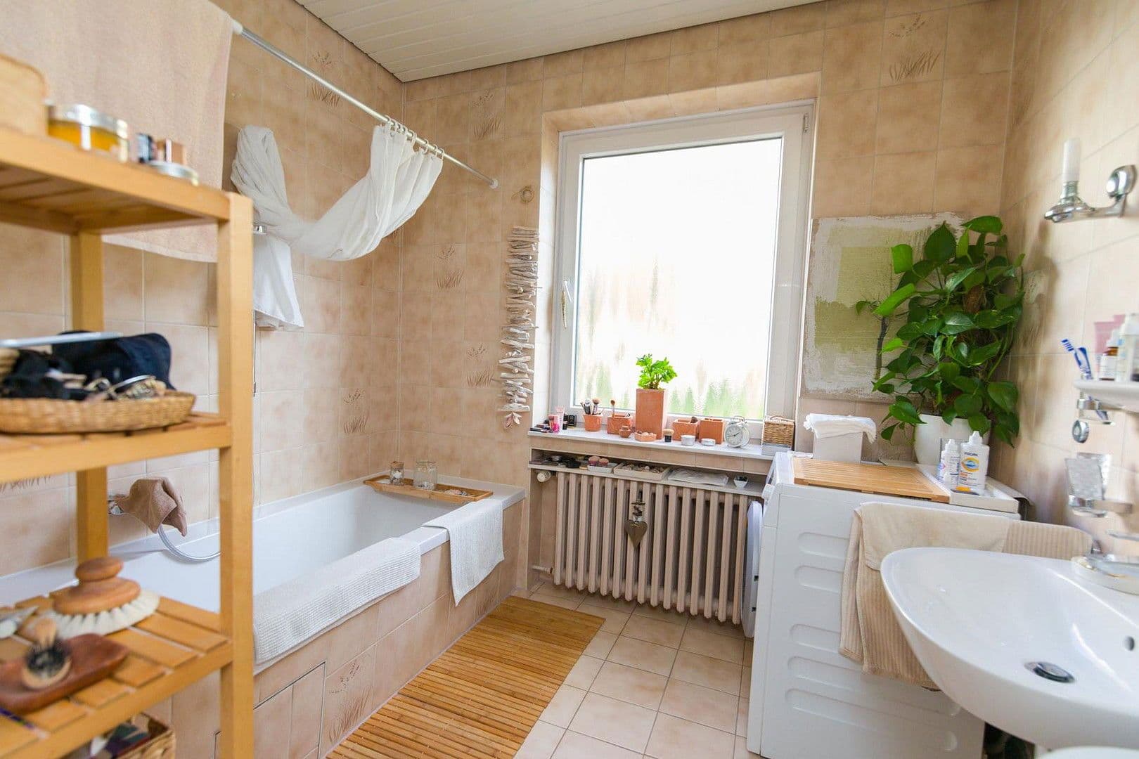 Predaj bytu 3-izbový 99 m², Hannover, Dolné Sasko Predaj bytu 3-izbový 99 m², Hannover, Dolné Sasko