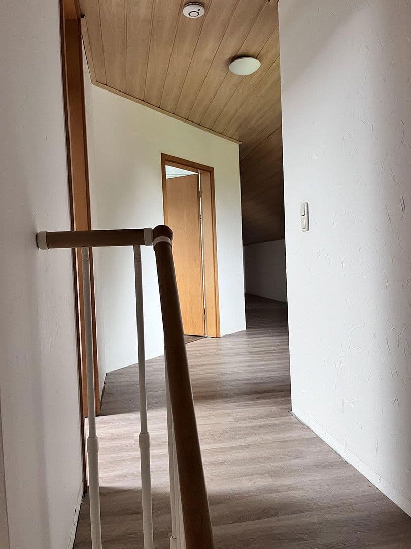 Prenájom bytu 3-izbový 160 m², Heinsberg, Severné Porýnie - Westfálsko Prenájom bytu 3-izbový 160 m², Heinsberg, Severné Porýnie - Westfálsko