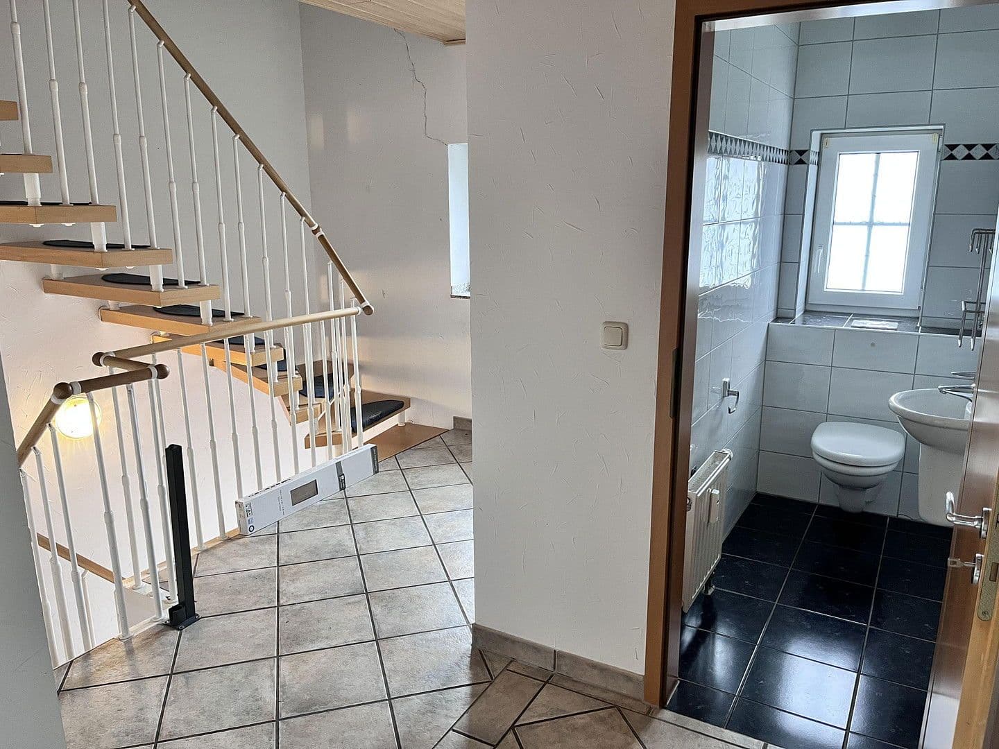 Prenájom bytu 3-izbový 160 m², Heinsberg, Severné Porýnie - Westfálsko Prenájom bytu 3-izbový 160 m², Heinsberg, Severné Porýnie - Westfálsko