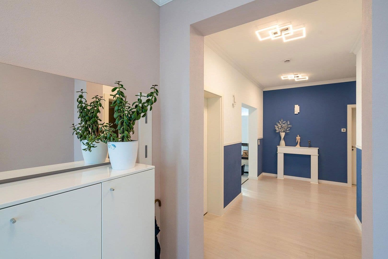 Predaj domu 315 m², pozemek 727 m², Satteldorf, Bádensko-Wurttembersko Predaj domu 315 m², pozemek 727 m², Satteldorf, Bádensko-Wurttembersko