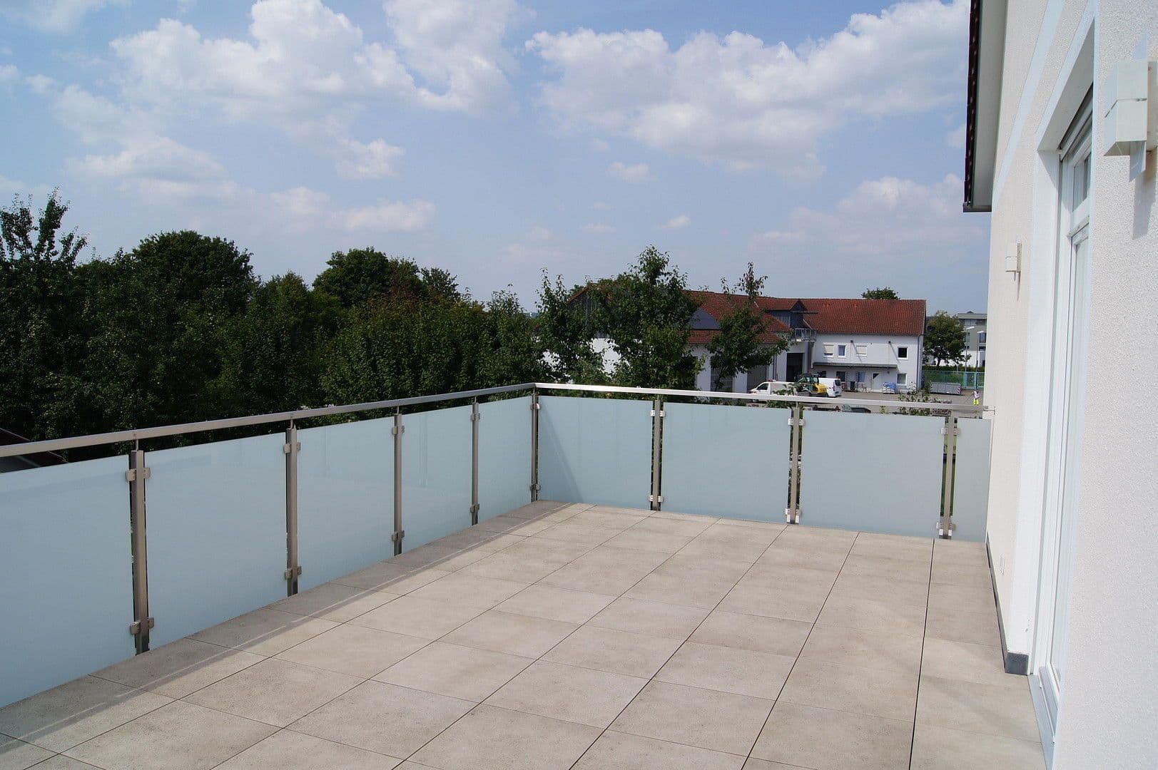 Predaj domu 315 m², pozemek 727 m², Satteldorf, Bádensko-Wurttembersko Predaj domu 315 m², pozemek 727 m², Satteldorf, Bádensko-Wurttembersko