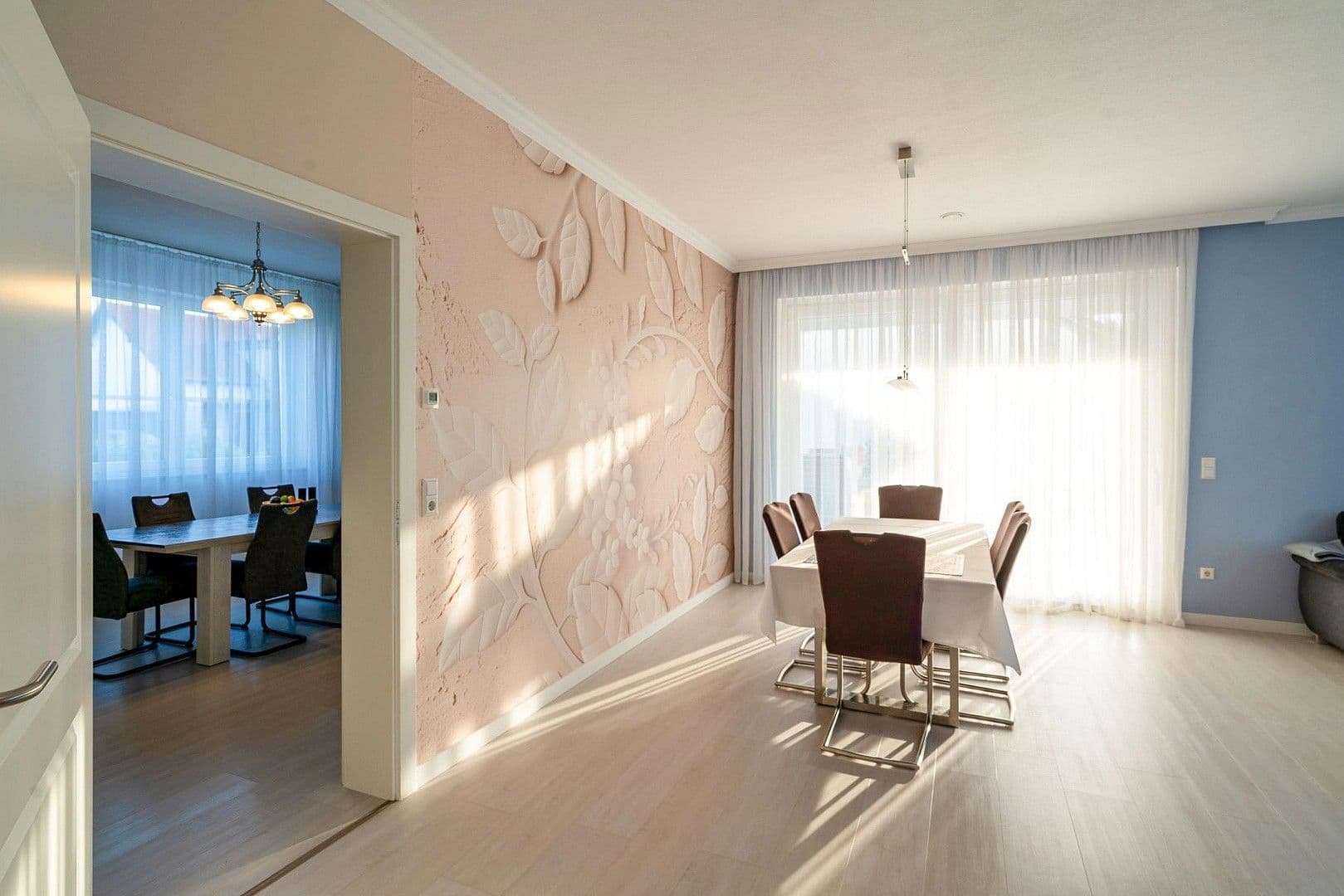 Predaj domu 315 m², pozemek 727 m², Satteldorf, Bádensko-Wurttembersko Predaj domu 315 m², pozemek 727 m², Satteldorf, Bádensko-Wurttembersko