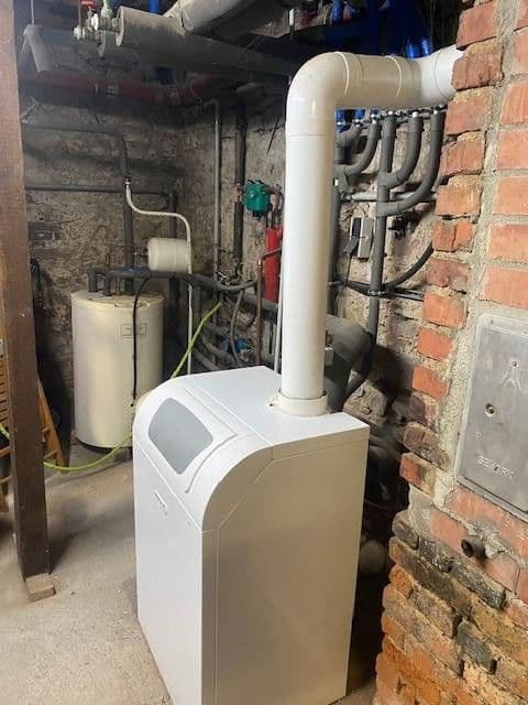 Predaj domu 121 m², pozemek 260 m², Spitalstraße 6, Karlsruhe, Bádensko-Wurttembersko Predaj domu 121 m², pozemek 260 m², Spitalstraße 6, Karlsruhe, Bádensko-Wurttembersko