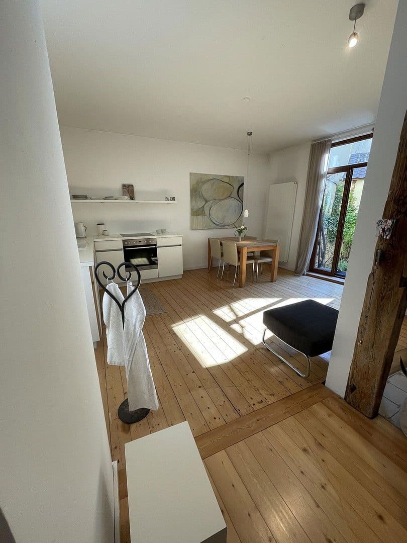 Predaj domu 121 m², pozemek 260 m², Spitalstraße 6, Karlsruhe, Bádensko-Wurttembersko Predaj domu 121 m², pozemek 260 m², Spitalstraße 6, Karlsruhe, Bádensko-Wurttembersko