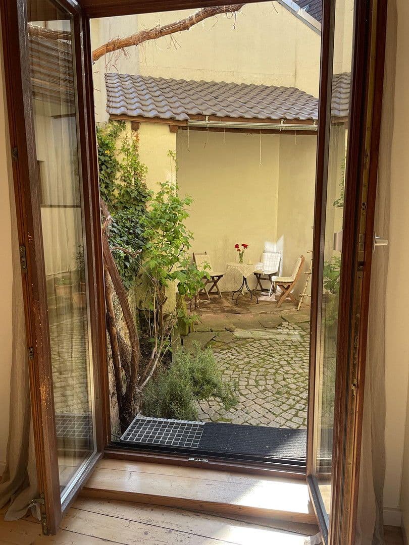 Predaj domu 121 m², pozemek 260 m², Spitalstraße 6, Karlsruhe, Bádensko-Wurttembersko Predaj domu 121 m², pozemek 260 m², Spitalstraße 6, Karlsruhe, Bádensko-Wurttembersko