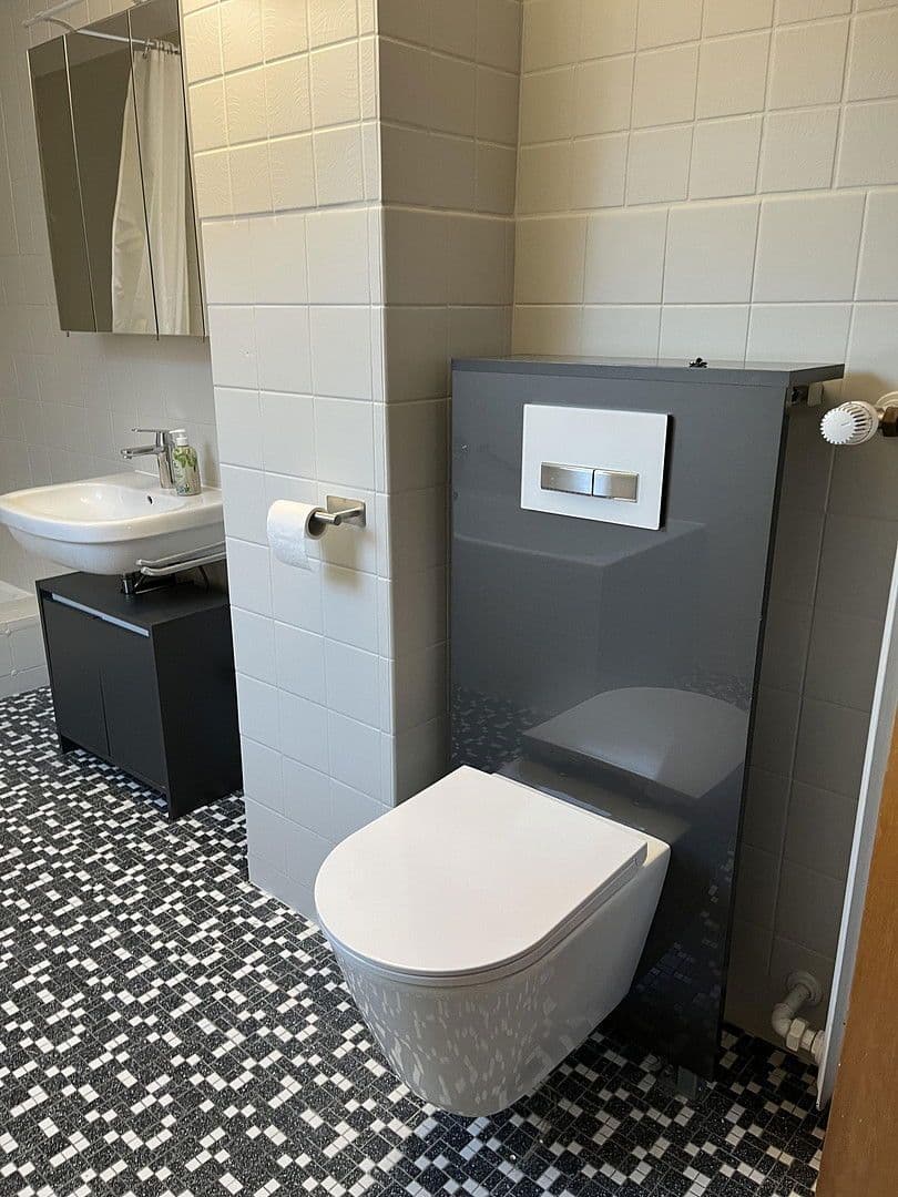 Prenájom bytu 2-izbový 78 m², Mainhausen, Hesensko Prenájom bytu 2-izbový 78 m², Mainhausen, Hesensko