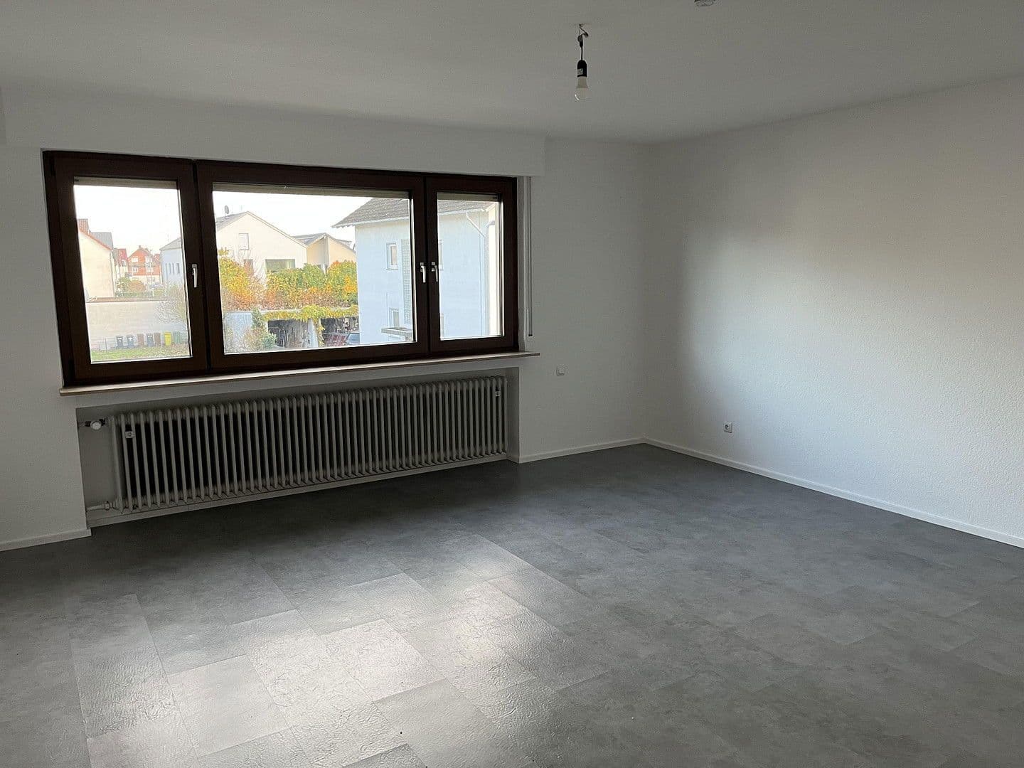 Prenájom bytu 2-izbový 78 m², Mainhausen, Hesensko Prenájom bytu 2-izbový 78 m², Mainhausen, Hesensko