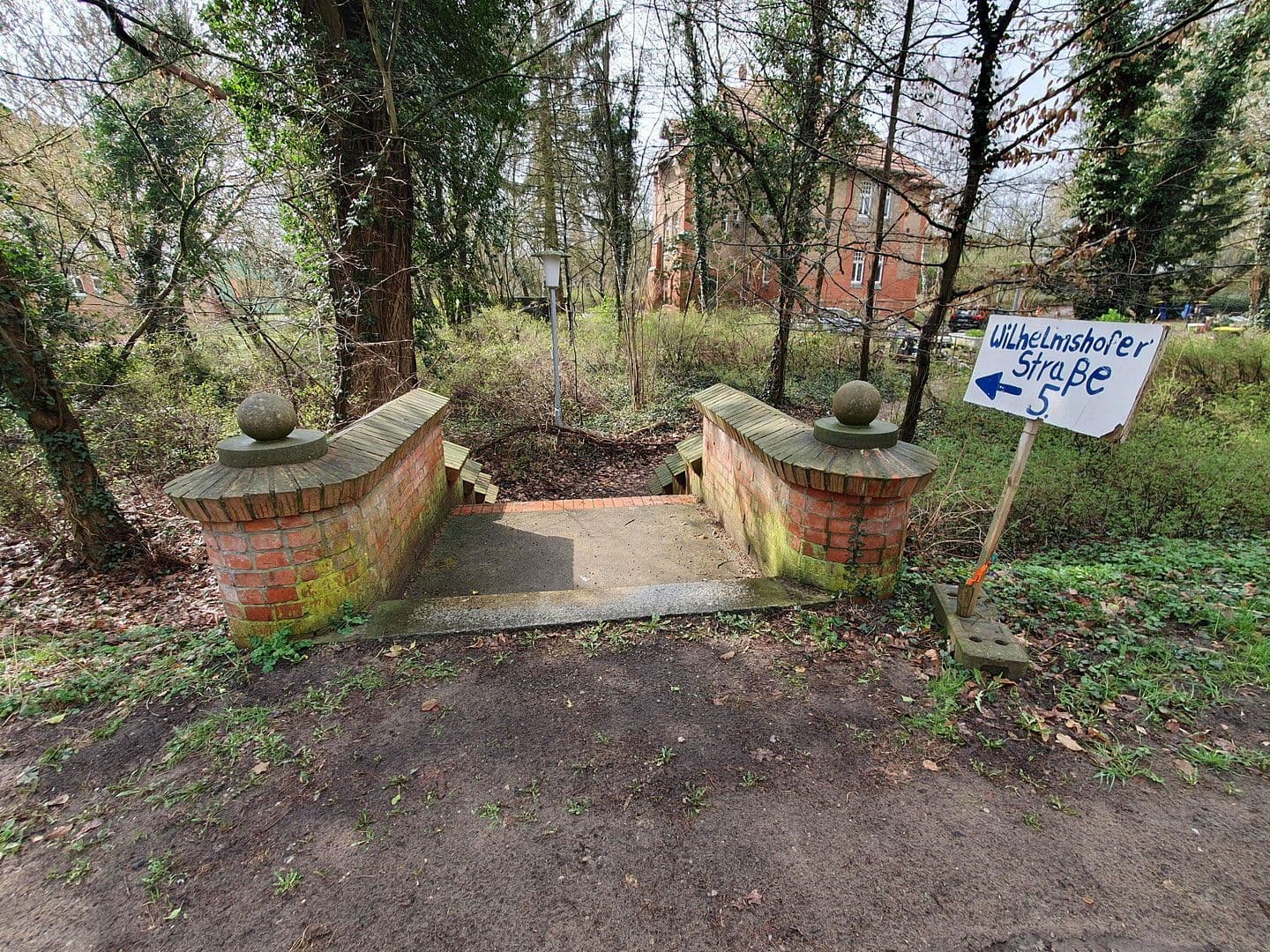 Predaj domu 330 m², pozemek 2.950 m², Stendal, Sasko-Anhaltsko Predaj domu 330 m², pozemek 2.950 m², Stendal, Sasko-Anhaltsko