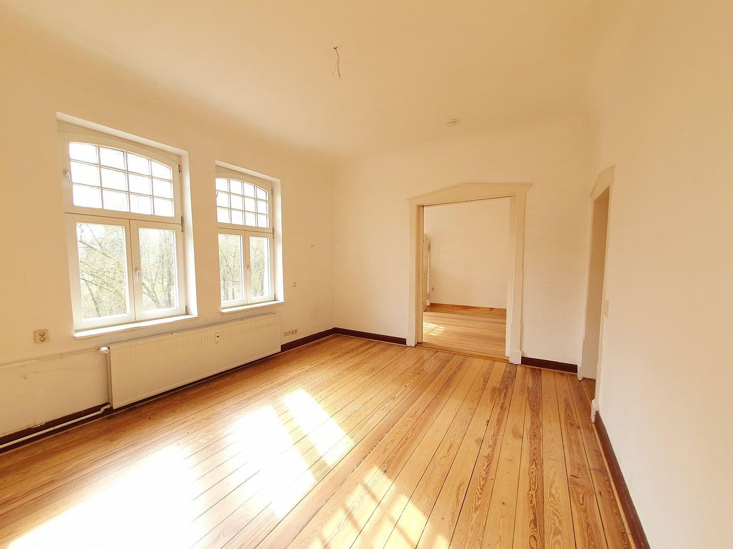 Predaj domu 330 m², pozemek 2.950 m², Stendal, Sasko-Anhaltsko Predaj domu 330 m², pozemek 2.950 m², Stendal, Sasko-Anhaltsko