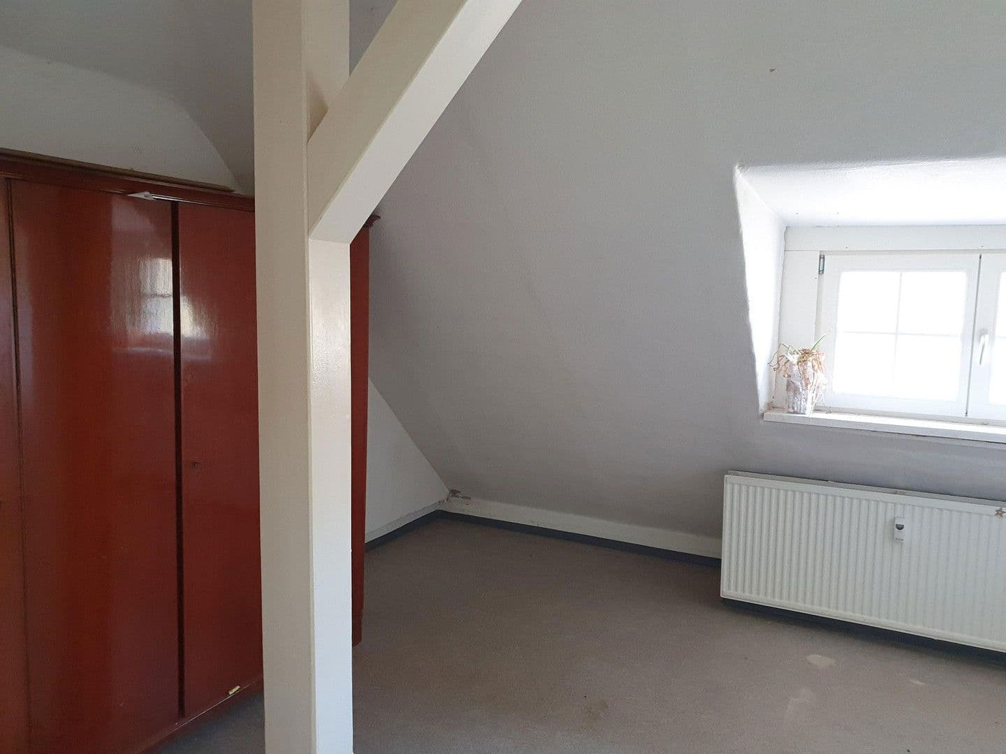 Predaj domu 330 m², pozemek 2.950 m², Stendal, Sasko-Anhaltsko Predaj domu 330 m², pozemek 2.950 m², Stendal, Sasko-Anhaltsko