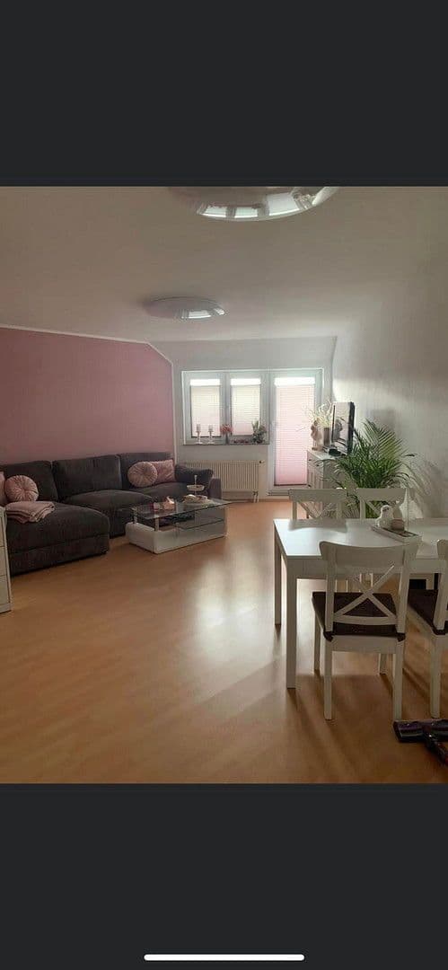 Prenájom bytu 1-izbový 37 m², Moritzplatz 6a, Naumburg (Saale), Sasko-Anhaltsko Prenájom bytu 1-izbový 37 m², Moritzplatz 6a, Naumburg (Saale), Sasko-Anhaltsko