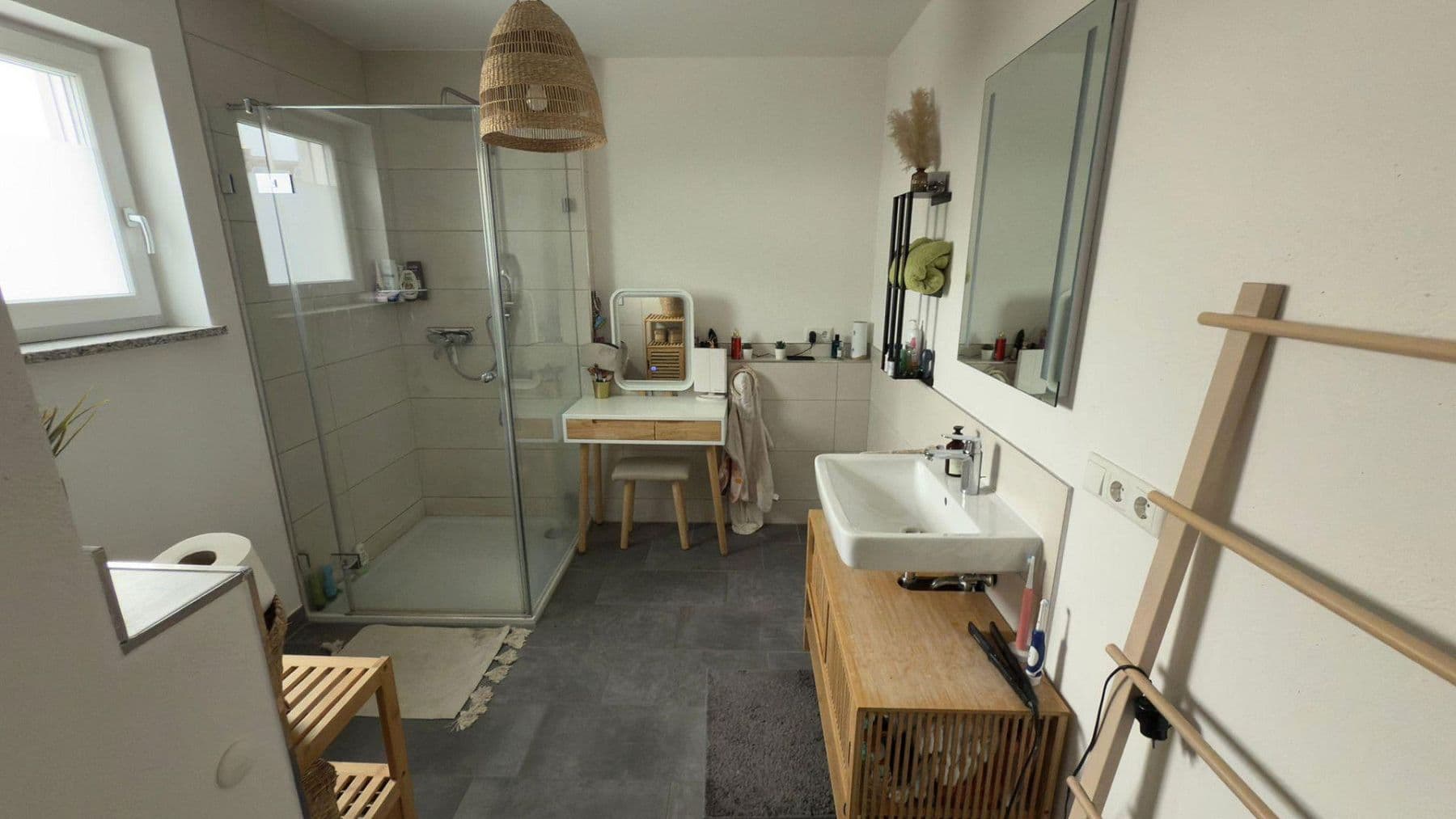 Prenájom bytu 3-izbový 117 m², Schrobenhausener Str. 32, Ingolstadt, Bavorsko Prenájom bytu 3-izbový 117 m², Schrobenhausener Str. 32, Ingolstadt, Bavorsko