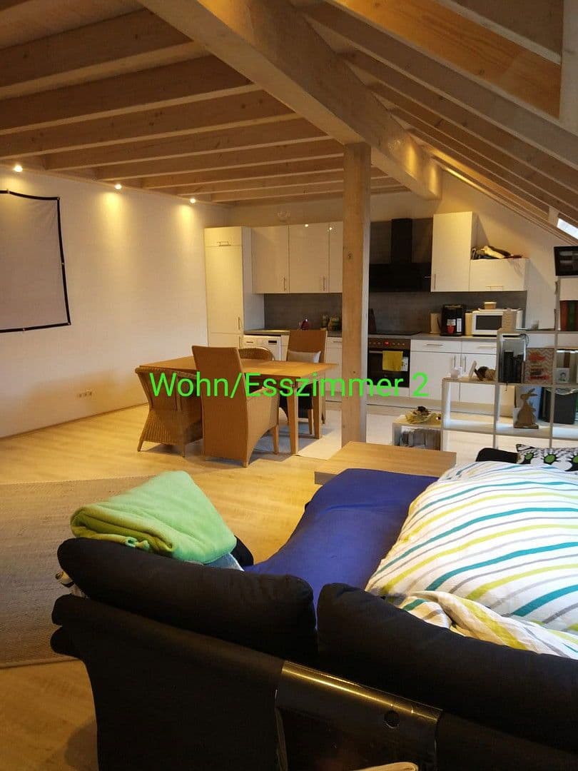 Prenájom bytu 4-izbový 84 m², Oppenheim, Porýnie-Falcko Prenájom bytu 4-izbový 84 m², Oppenheim, Porýnie-Falcko