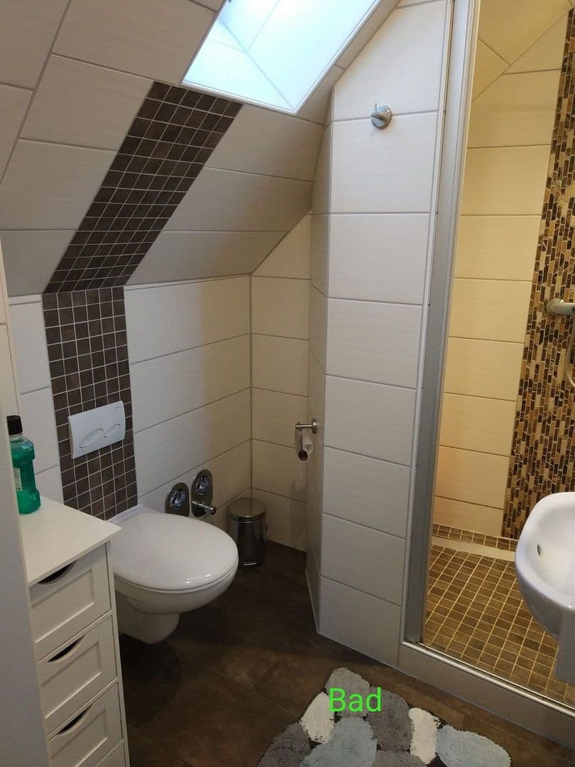 Prenájom bytu 4-izbový 84 m², Oppenheim, Porýnie-Falcko Prenájom bytu 4-izbový 84 m², Oppenheim, Porýnie-Falcko