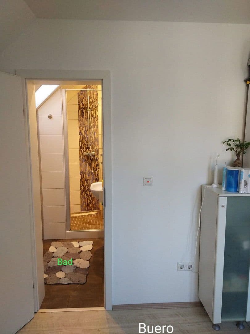 Prenájom bytu 4-izbový 84 m², Oppenheim, Porýnie-Falcko Prenájom bytu 4-izbový 84 m², Oppenheim, Porýnie-Falcko