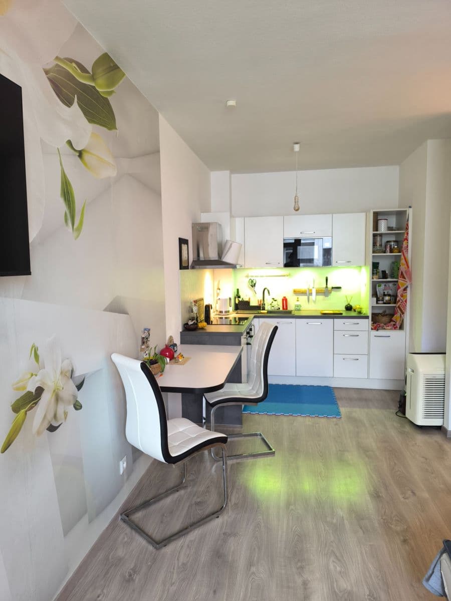 Predaj bytu 2-izbový 43 m², Platanová, Miloslavov, Bratislavský kraj Predaj bytu 2-izbový 43 m², Platanová, Miloslavov, Bratislavský kraj