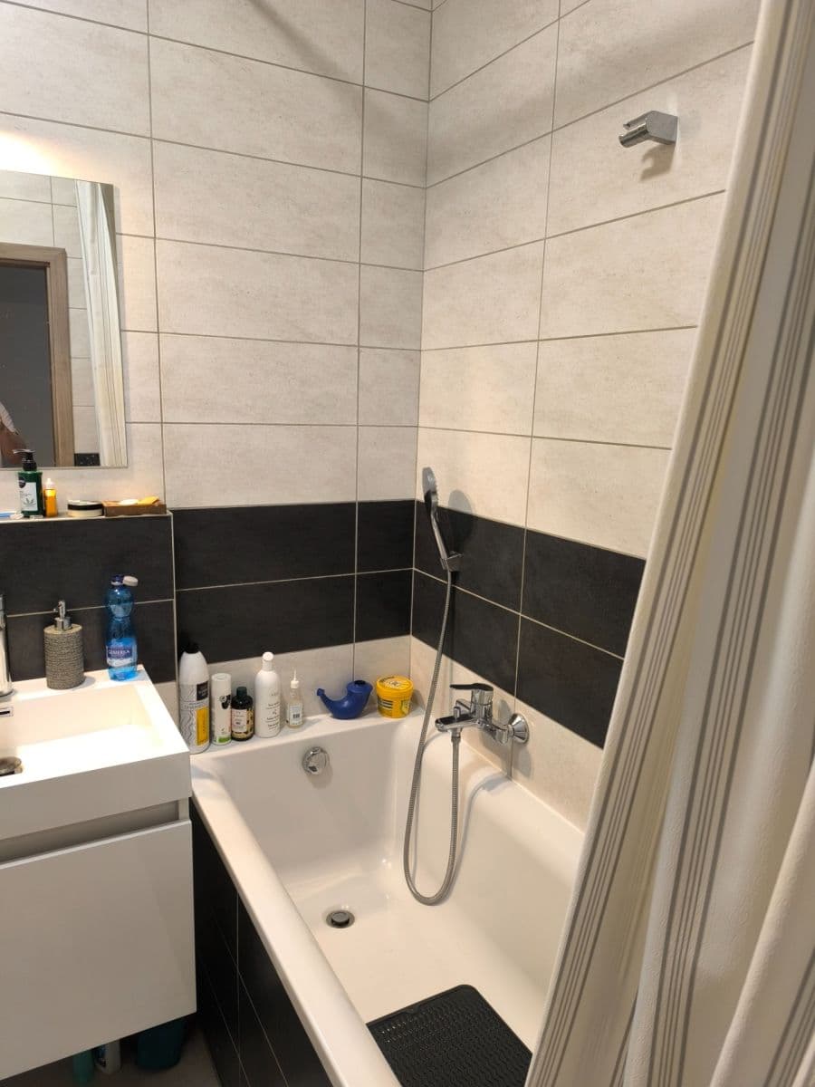 Predaj bytu 2-izbový 43 m², Platanová, Miloslavov, Bratislavský kraj Predaj bytu 2-izbový 43 m², Platanová, Miloslavov, Bratislavský kraj