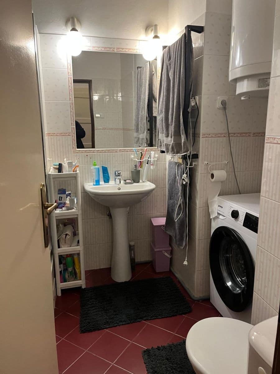 Predaj bytu 2-izbový 50 m², U Kaštanu, Praha, Praha Predaj bytu 2-izbový 50 m², U Kaštanu, Praha, Praha