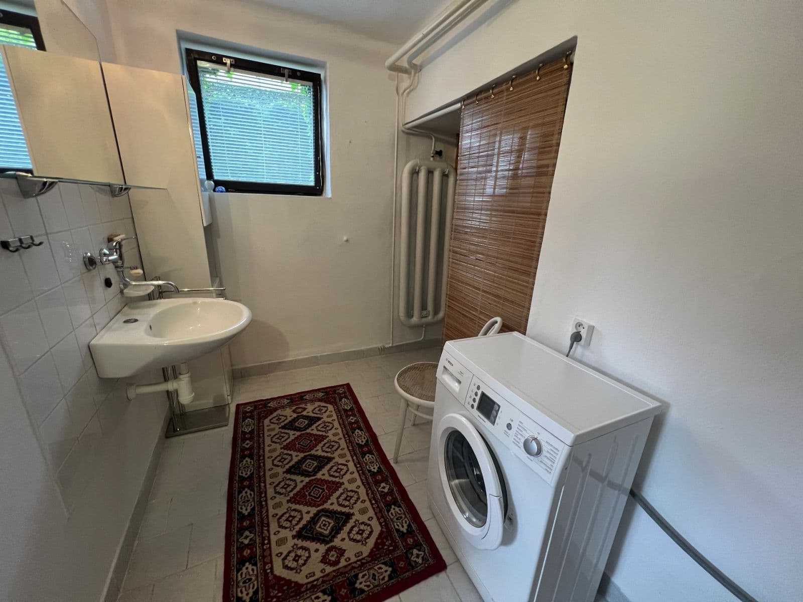 Prenájom bytu 1-izbový 36 m², K Beránku, Praha, Praha Prenájom bytu 1-izbový 36 m², K Beránku, Praha, Praha