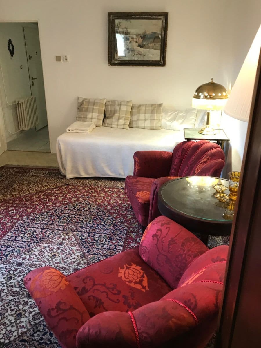 Prenájom bytu 1-izbový 36 m², K Beránku, Praha, Praha Prenájom bytu 1-izbový 36 m², K Beránku, Praha, Praha