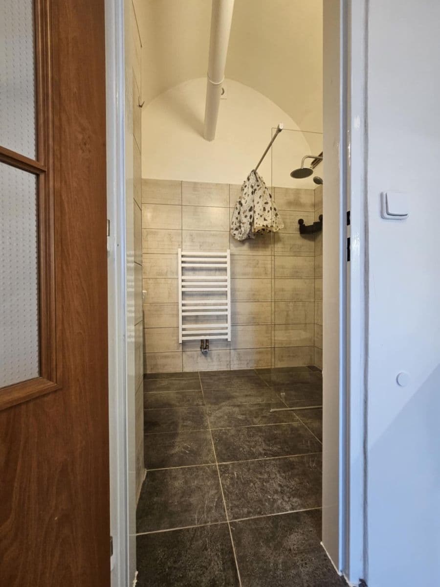 Prenájom bytu Garsoniéra 34 m², Čáslavská, Heřmanův Městec, Pardubický kraj Prenájom bytu Garsoniéra 34 m², Čáslavská, Heřmanův Městec, Pardubický kraj