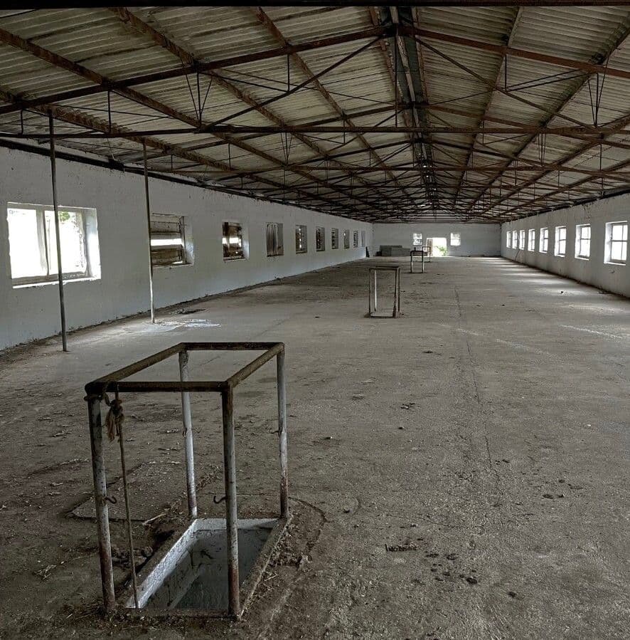 Predaj nebytového priestoru 1.400 m², 19020, Dešenice, Plzeňský kraj Predaj nebytového priestoru 1.400 m², 19020, Dešenice, Plzeňský kraj